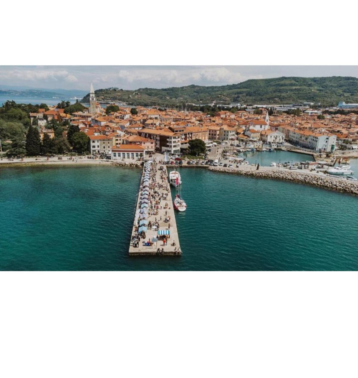 Apartma Rea Izola, Pergola & Terassa, Parking Extérieur photo